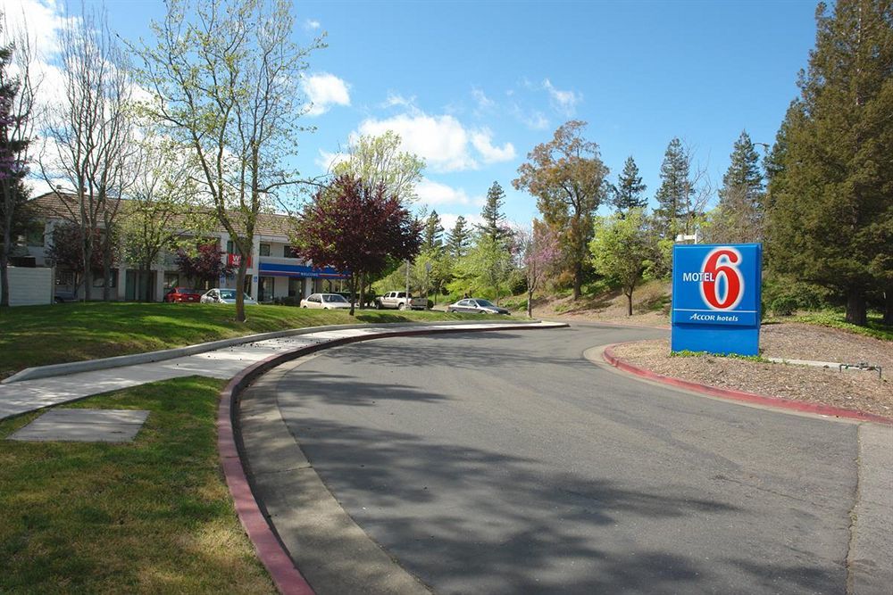 Motel 6-Santa Rosa, Ca - North מראה חיצוני תמונה