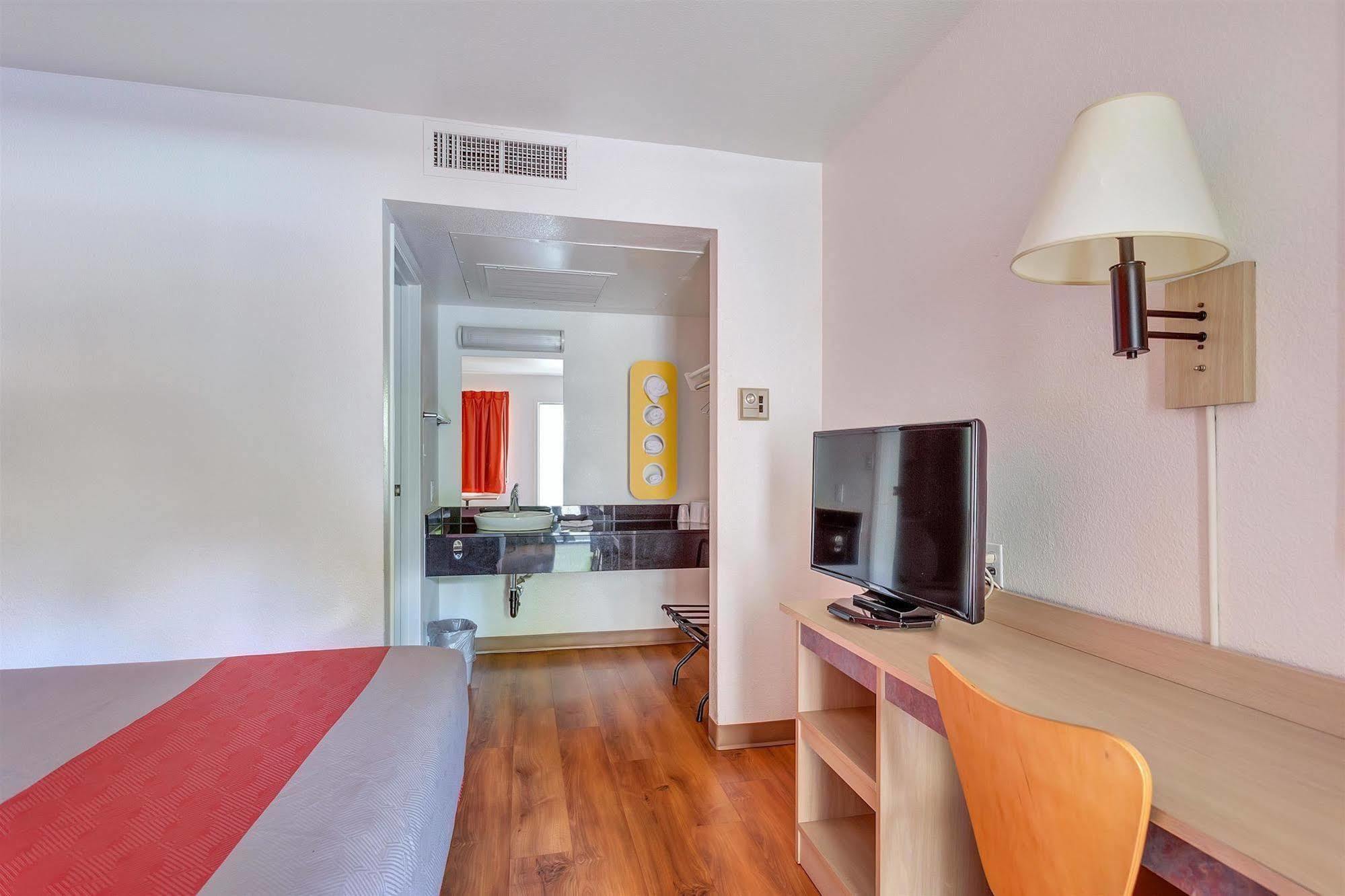 Motel 6-Santa Rosa, Ca - North מראה חיצוני תמונה