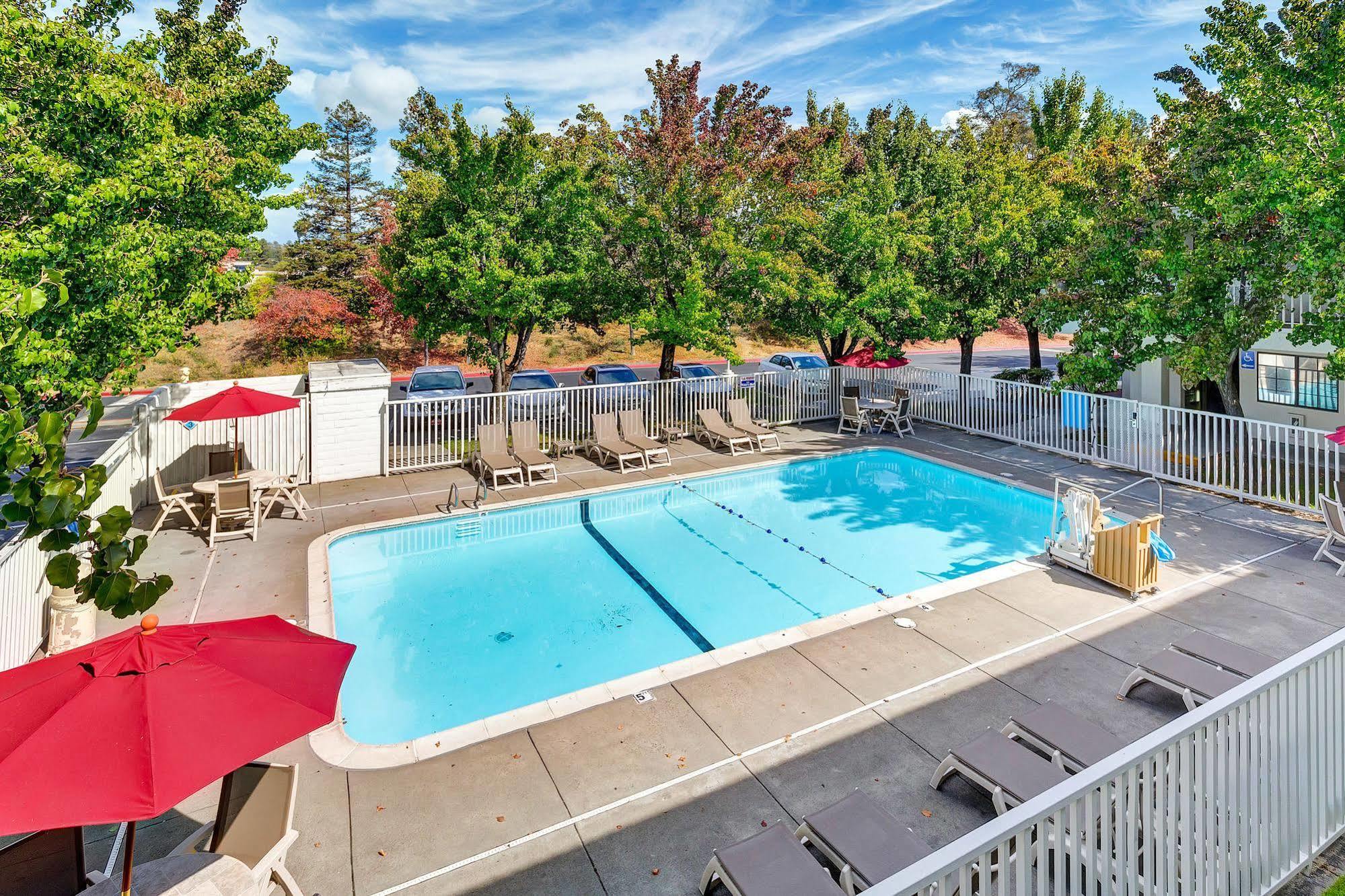 Motel 6-Santa Rosa, Ca - North מראה חיצוני תמונה
