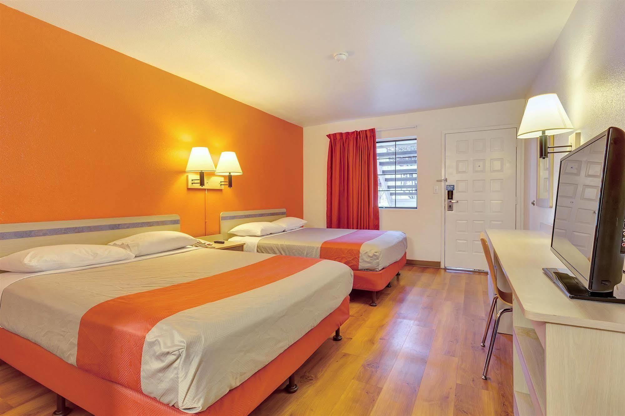 Motel 6-Santa Rosa, Ca - North מראה חיצוני תמונה