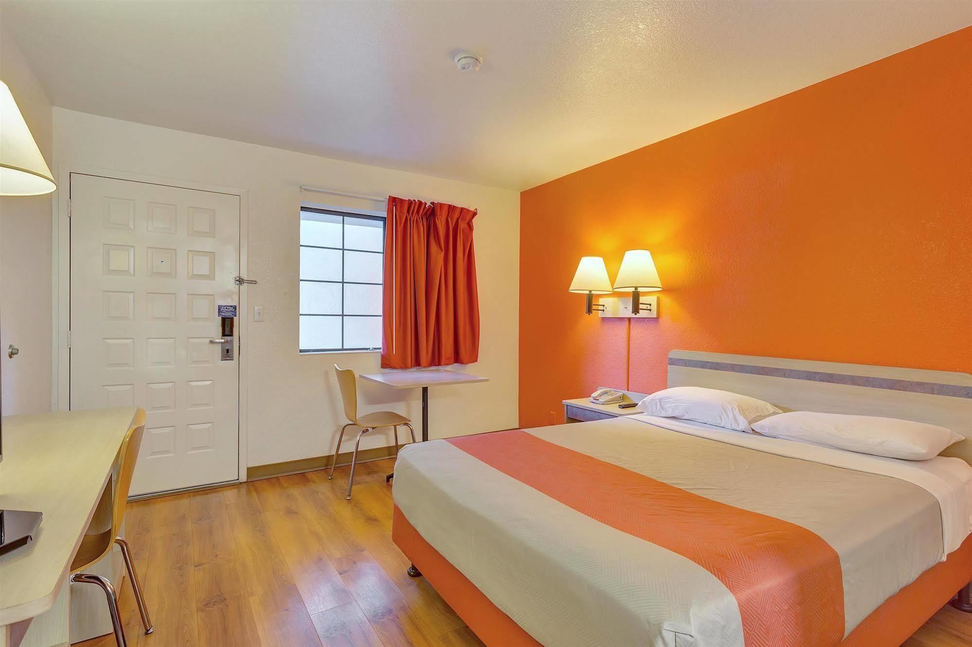 Motel 6-Santa Rosa, Ca - North מראה חיצוני תמונה